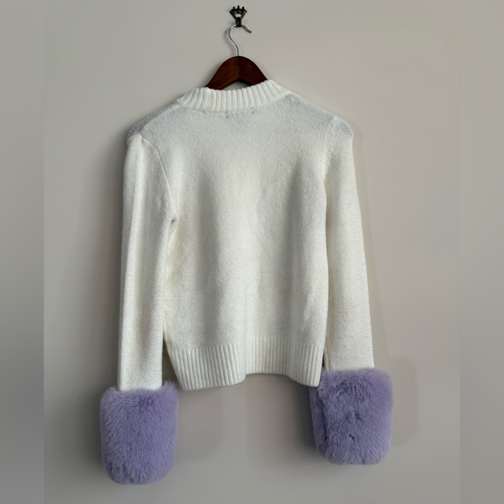 Saks 5th Avenue Faux Fur Sweater. Size XS. Mint Condition - Picture 6 of 6